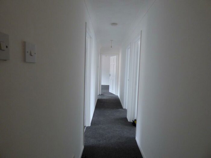 3 Bedroom Flat To Rent In Drury Road, Abbey Field, Colchester, CO2