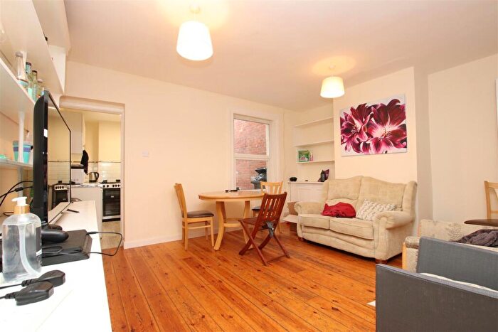 3 Bedroom House To Rent In Westmoreland Street, Bath, BA2