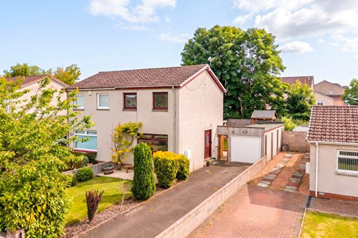 2 Bedroom Semi Detached House For Sale In Hawick Drive, Dundee, DD4