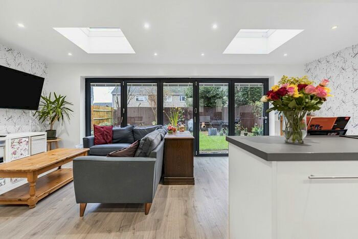 4 Bedroom Detached House For Sale In Manor Green, Harwell, OX11