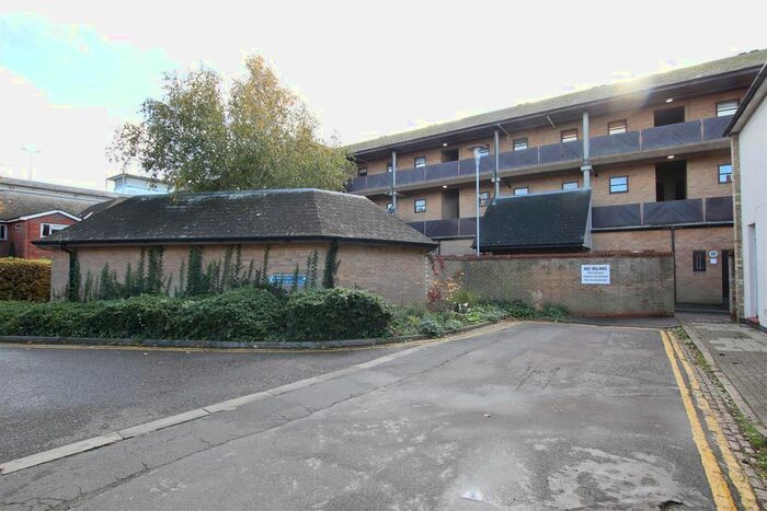 1 Bedroom Flat To Rent In Christchurch Street, Cambridge, CB1