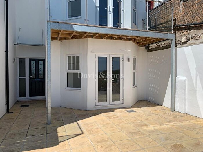 1 Bedroom Flat To Rent In Clevedon Road, Newport., NP19