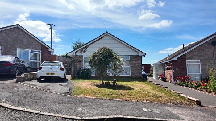 2 Bedroom Bungalow For Sale In Westcroft, Leominster, HR6