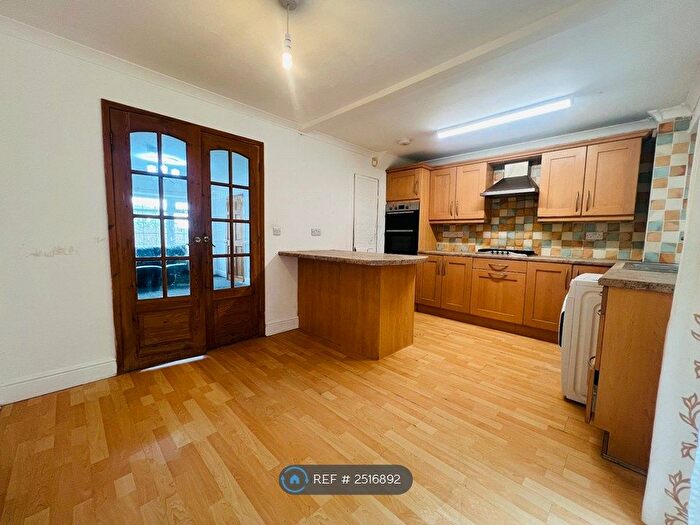 3 Bedroom Terraced House To Rent In Ramshead Crescent, Leeds, LS14