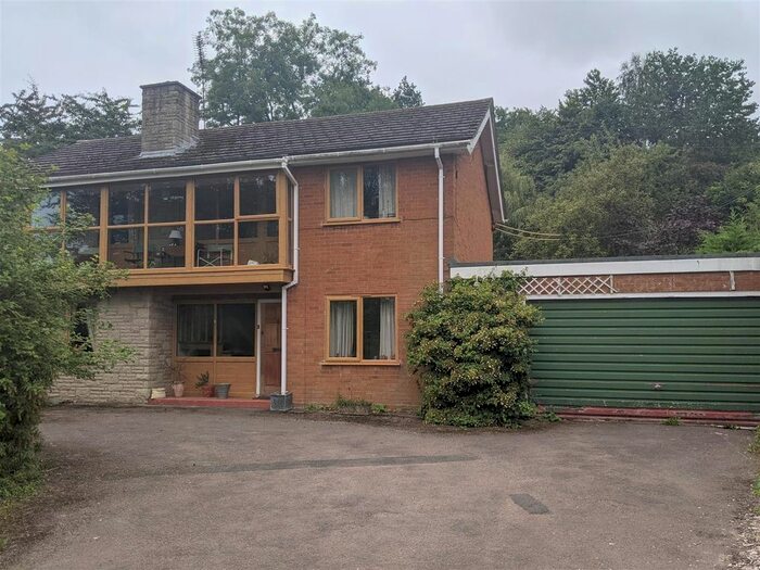 3 Bedroom Detached House For Sale In Bosbury Road, Cradley, Malvern WR13