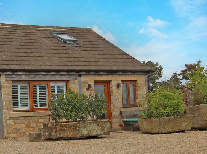 1 Bedroom Property To Rent In West End Farm, Stainburn, Harrogate, LS21