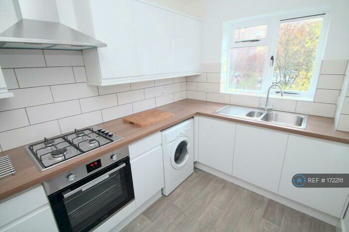 1 Bedroom Flat To Rent In Fleetwood Close, Croydon, CR0