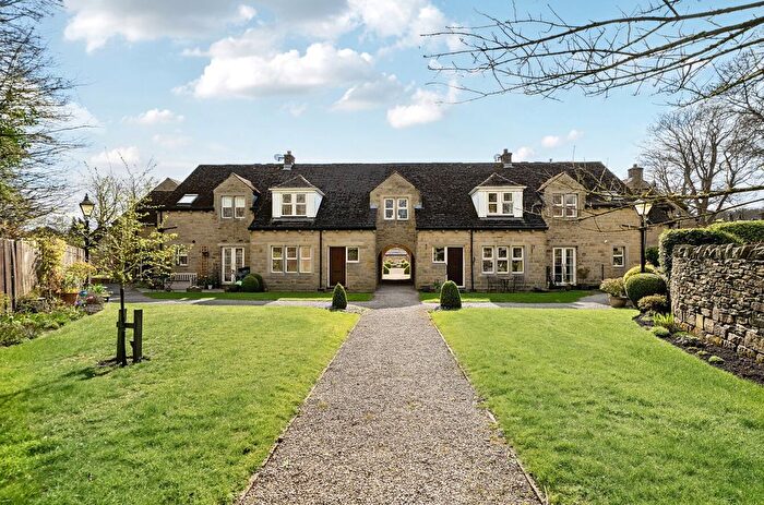 1 Bedroom Flat For Sale In High House Mews, Addingham, Ilkley, West Yorkshire, LS29