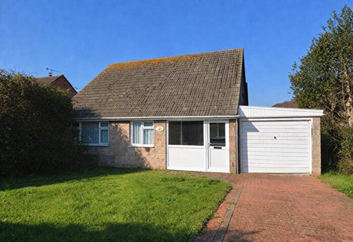 3 Bedroom Detached Bungalow For Sale In Modernisation Required * Lake, PO36