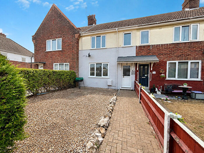 3 Bedroom Terraced House For Sale In Chaucer Road, Great Yarmouth, NR30