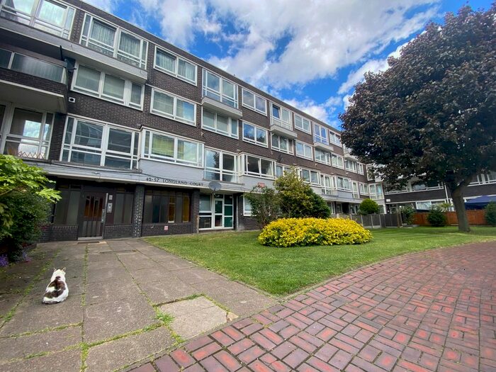 3 Bedroom Flat To Rent In Rolls Road, Bermondsey, SE1