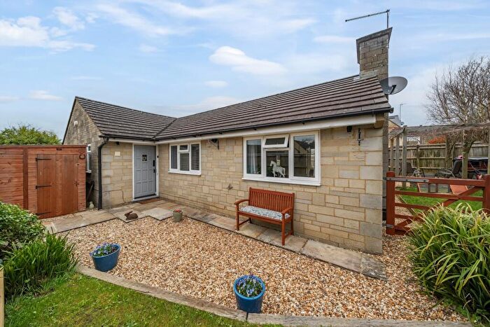4 Bedroom Detached House For Sale In Oakleaze, Minety, Malmesbury, Wiltshire, SN16