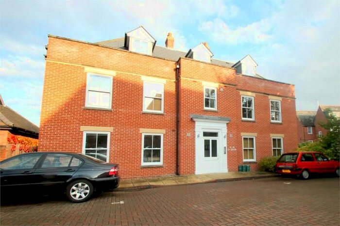 2 Bedroom Flat To Rent In Eagle Gate, Colchester, Essex CO1