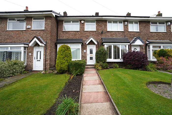 3 Bedroom Property For Sale In Fellbridge Close, Westhoughton, Bolton, BL5