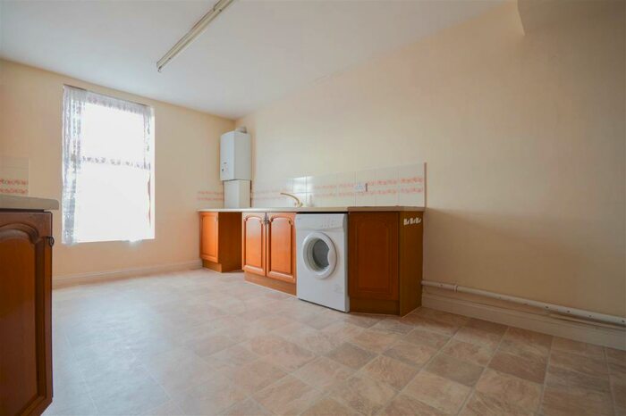 2 Bedroom Flat To Rent In Cowgate, Peterborough, PE1