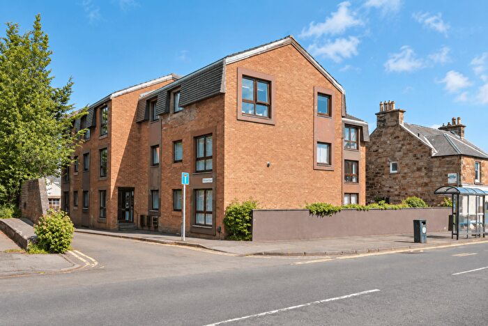 2 Bedroom Flat For Sale In Flat, Lanark Road, Juniper Green, EH14