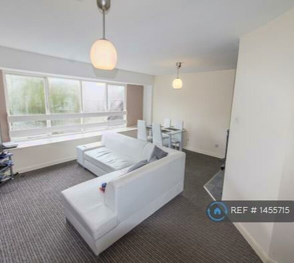 2 Bedroom Maisonette To Rent In Gillamoor Court, Derby, DE24