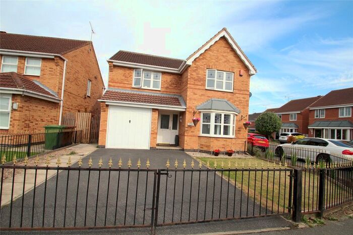 4 Bedroom Detached House To Rent In Cavendish Avenue, Pontefract, West Yorkshire, WF8