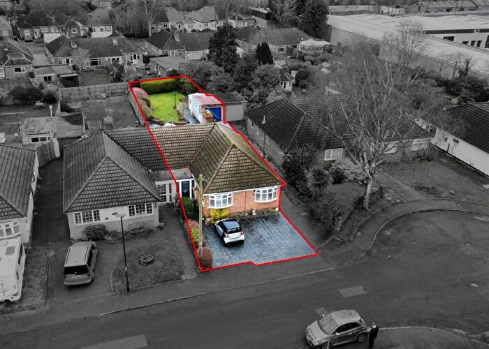 3 Bedroom Semi-Detached Bungalow For Sale In Maythorn Avenue, Sutton Coldfield, B76