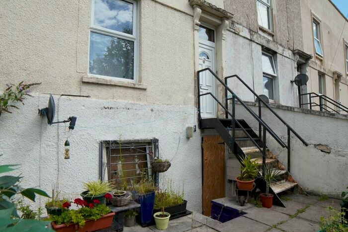 1 Bedroom Apartment To Rent In Claremont Street, Easton, Bristol, BS5