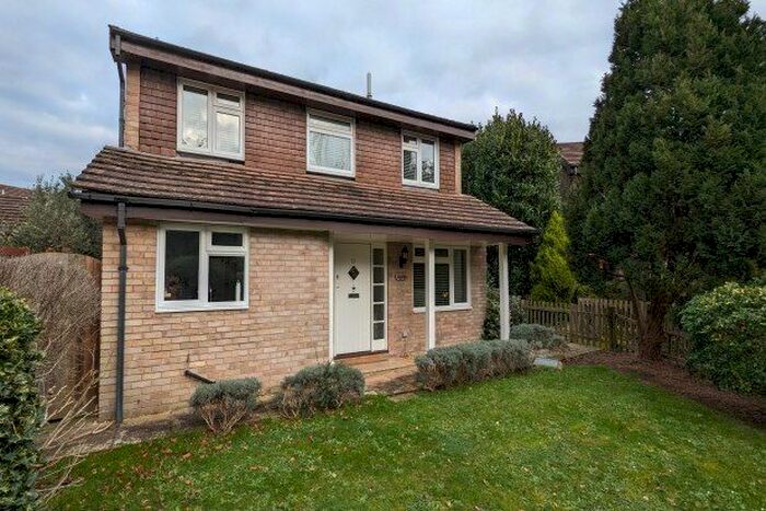 5 Bedroom Property To Rent In Clarendon Park, Lymington, SO41