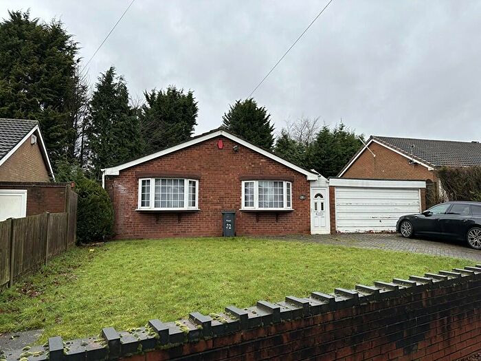 3 Bedroom Detached Bungalow To Rent In Green Lane, Great Barr, B43