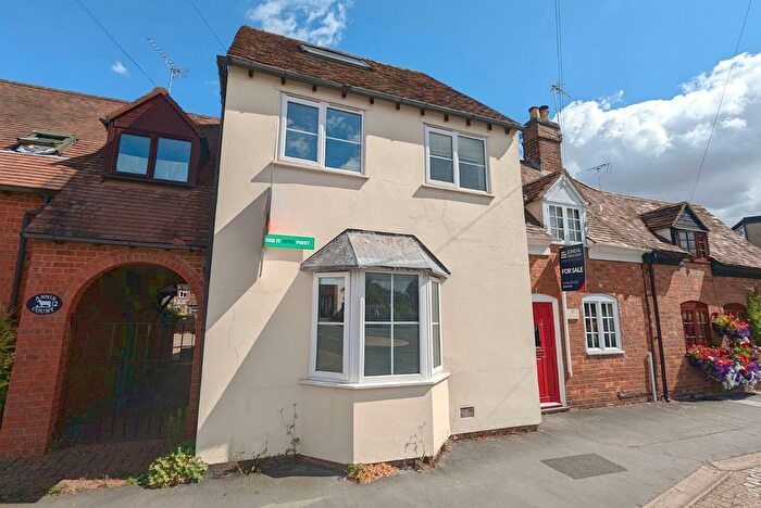 3 Bedroom Terraced House For Sale In Annis Court, Newlands, Pershore, Worcestershire., WR10