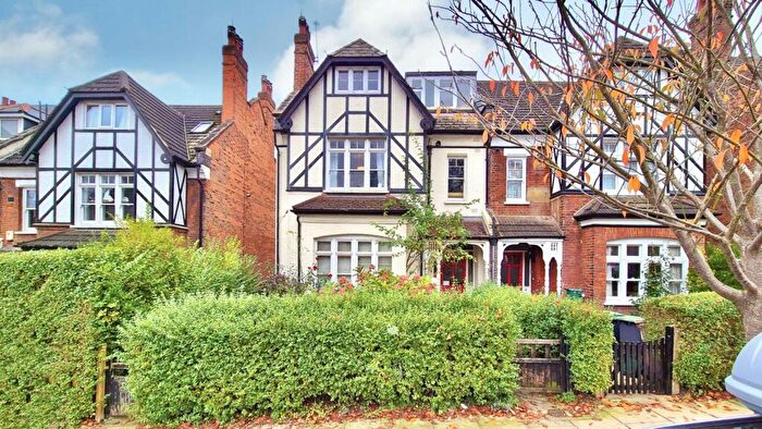 1 Bedroom Flat To Rent In Cranley Gardens, Muswell Hill, N10