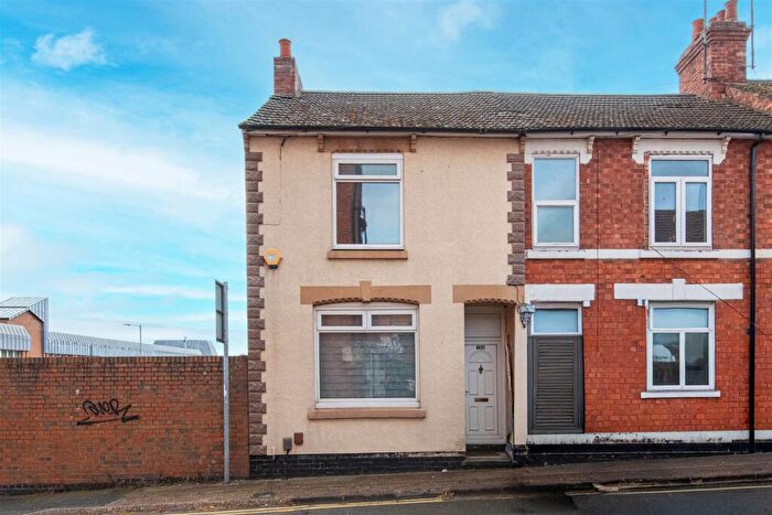 2 Bedroom End Of Terrace House For Sale In Digby Street, Kettering, NN16
