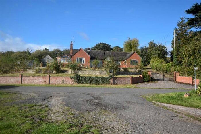 5 Bedroom Detached Bungalow For Sale In Suckley, Worcester, WR6