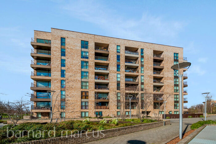 2 Bedroom Apartment To Rent In Lakeside Drive, Park Royal, NW10