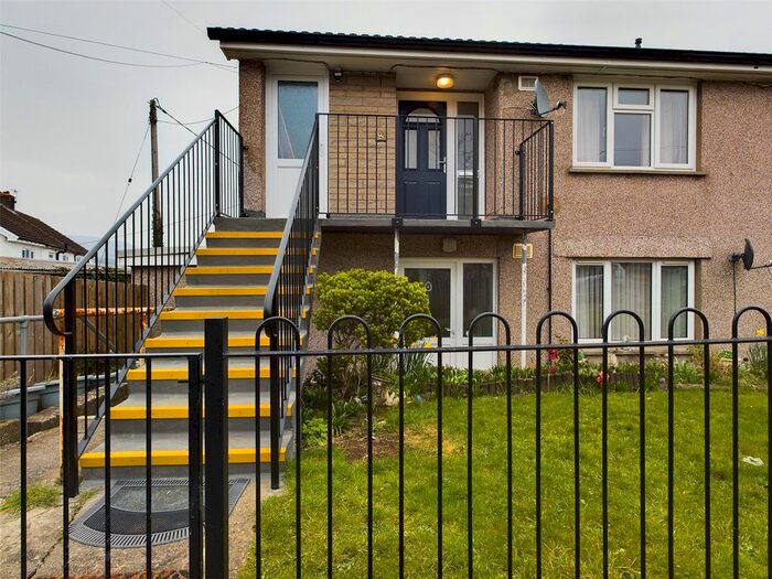 1 Bedroom Flat For Sale In Glanrhyd, Gilwern, Abergavenny, Monmouthshire, NP7