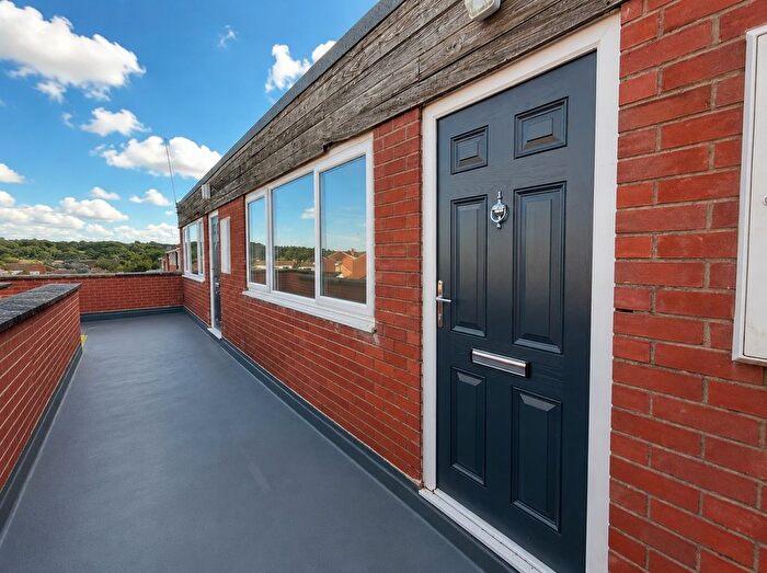 2 Bedroom Flat To Rent In Lodge Road, Rugeley, WS15