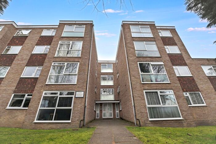 1 Bedroom Flat For Sale In Sherwood Park Road, Lindsay Court, SM1