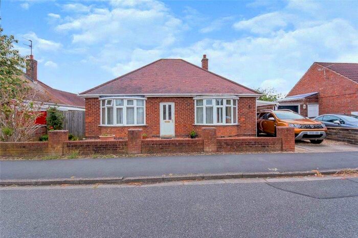 3 Bedroom Bungalow To Rent In Philip Grove, Skegness, PE25