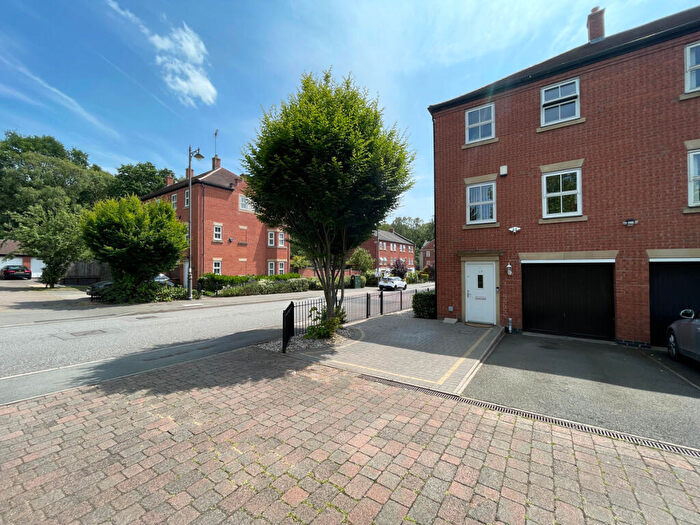 3 Bedroom Town House For Sale In Nether Hall Avenue, Great Barr, Birmingham, B43