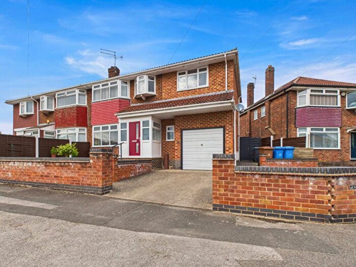 5 Bedroom Semi-Detached House For Sale In Reginald Road South, Chaddesden, DE21