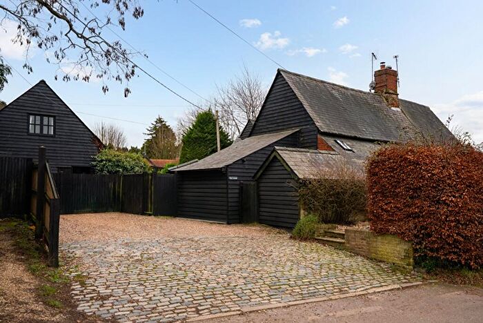 6 Bedroom Semi-Detached House For Sale In Vicarage Lane, Ugley, Bishop's Stortford, Essex, CM22