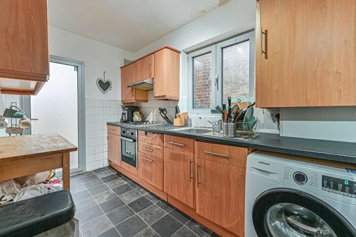 3 Bedroom Terraced House To Rent In Sirdar Road, Tooting, Mitcham, CR4