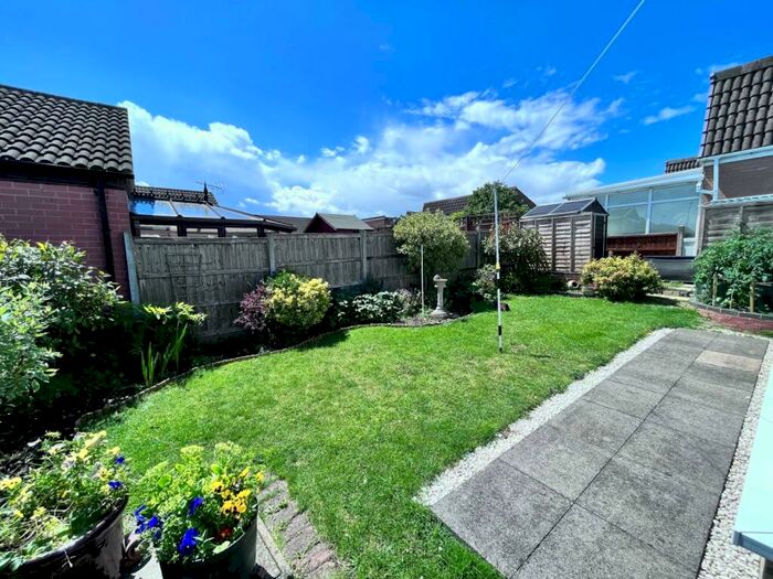 2 Bedroom Bungalow For Sale In Beaumont Gardens, Melton Mowbray, LE13