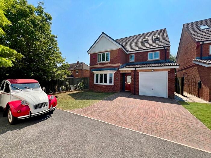 6 Bedroom Detached House For Sale In Hayfield Mews, Auckley, DN9