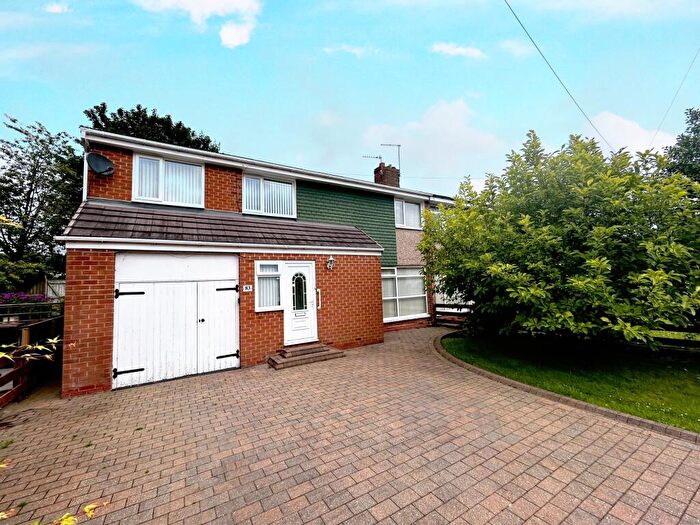 5 Bedroom House To Rent In Alnwick Road, Newton Hall, DH1