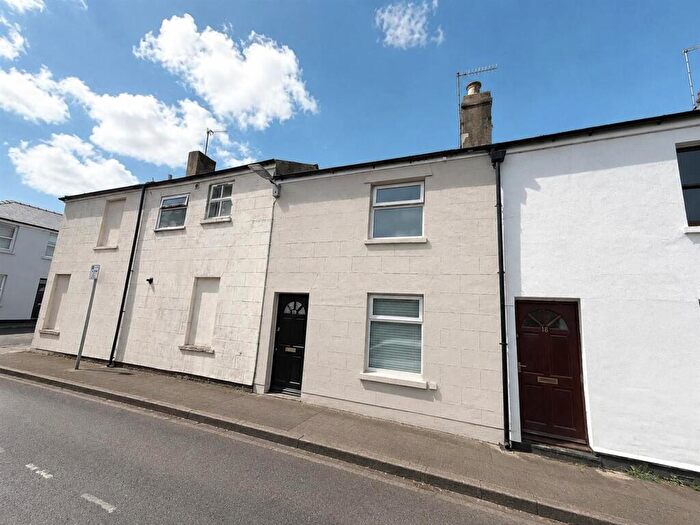 2 Bedroom Terraced House To Rent In Fairview, Cheltenham, GL52