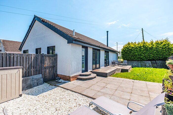3 Bedroom Bungalow For Sale In Overton Road, Netherburn, Larkhall, ML9