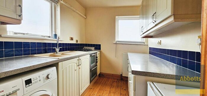 2 Bedroom Apartment To Rent In Cambridge Road, Lexden, Colchester, CO3