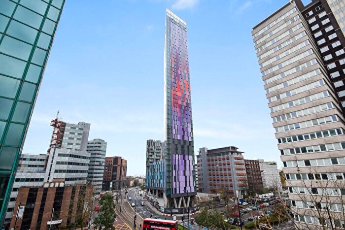 1 Bedroom Apartment To Rent In Pinnacle Apartments, Saffron Central Square, Croydon, CR0