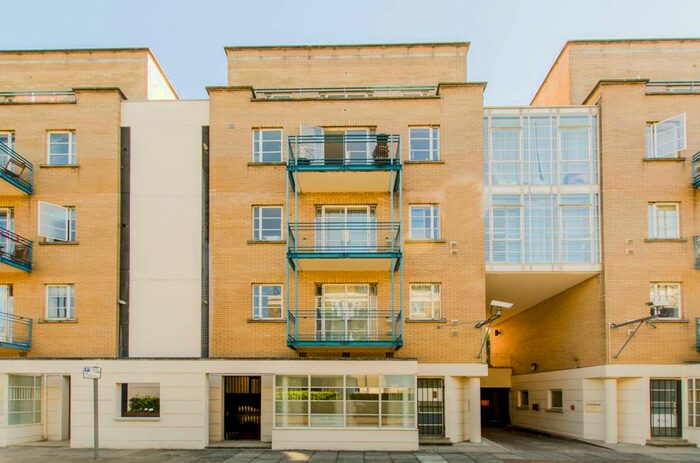 Studio To Rent In Northey Street, Limehouse, London, E14