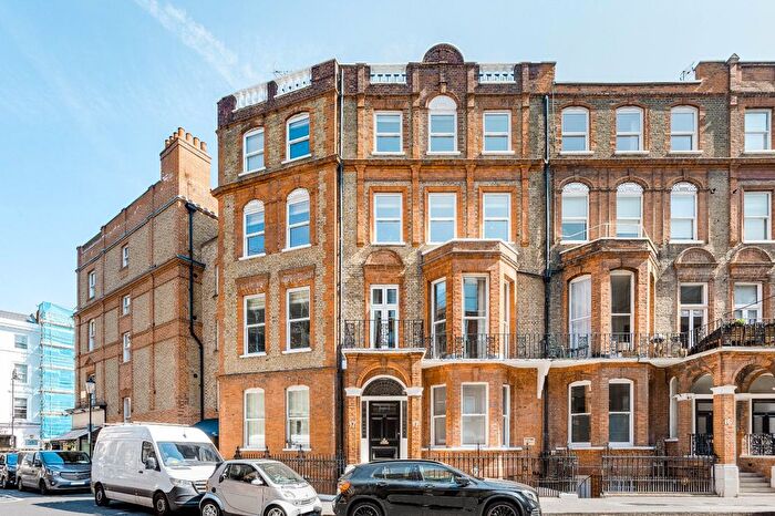 2 Bedroom Flat To Rent In Cresswell Gardens, South Kensington, SW5
