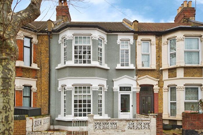3 Bedroom Terraced House For Sale In Strone Road, Manor Park, London, E12