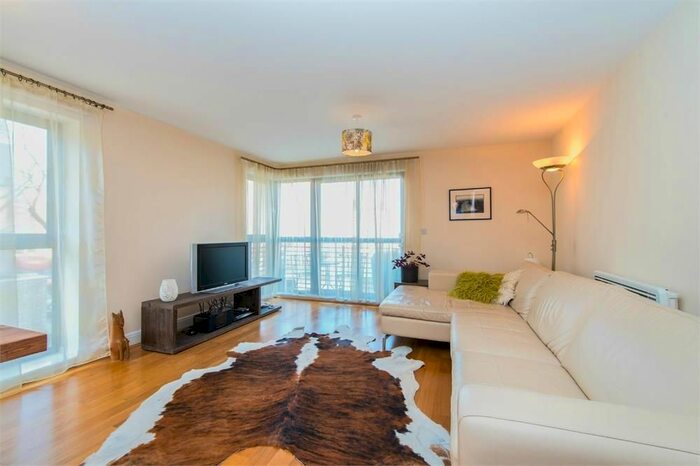 2 Bedroom Flat For Sale In Pollard House, A Spa Road, Bermondsey, SE16